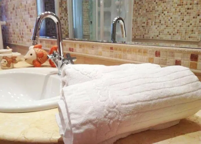 Casa Sarado * 폴리나노 아마레